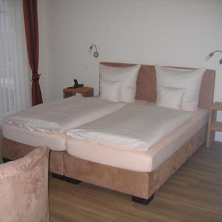 Gaestehaus Oswald Forst an der Weinstrasse Quarto foto